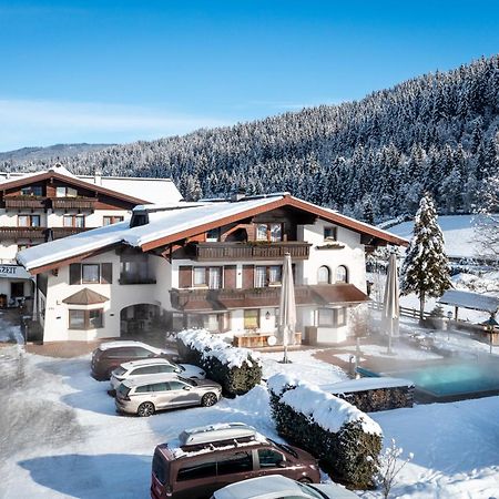 Bergzeit By Seven Hotel Flachau Bagian luar foto